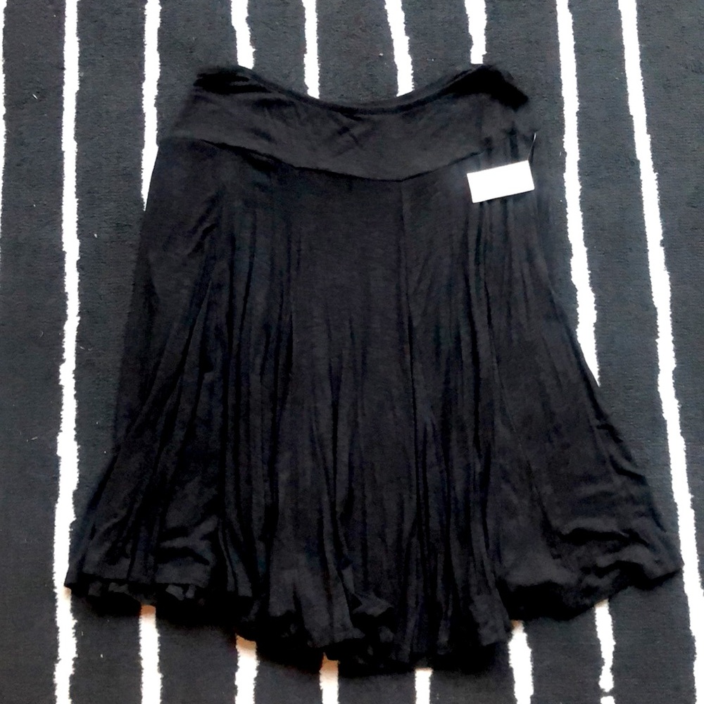 NWT Coldwater Creek black knit flare skirt L 14-16